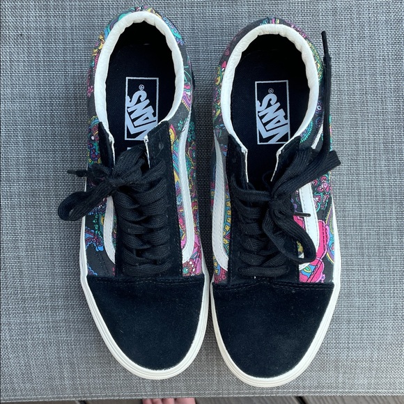 Vans Women's Black and Multicolor Sneakers - Picture 2 of 7